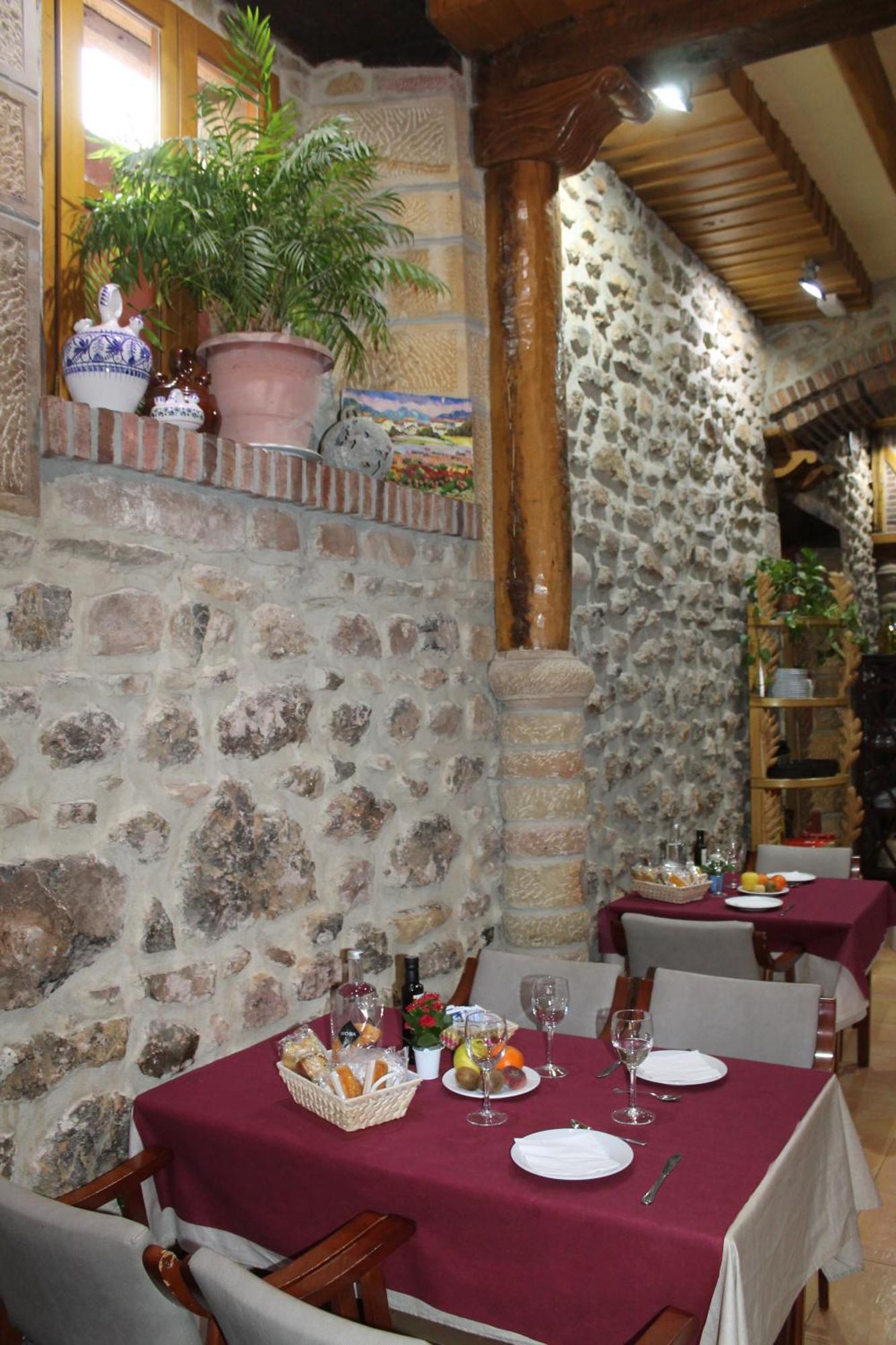 Hotel San Roque 레이노사 외부 사진