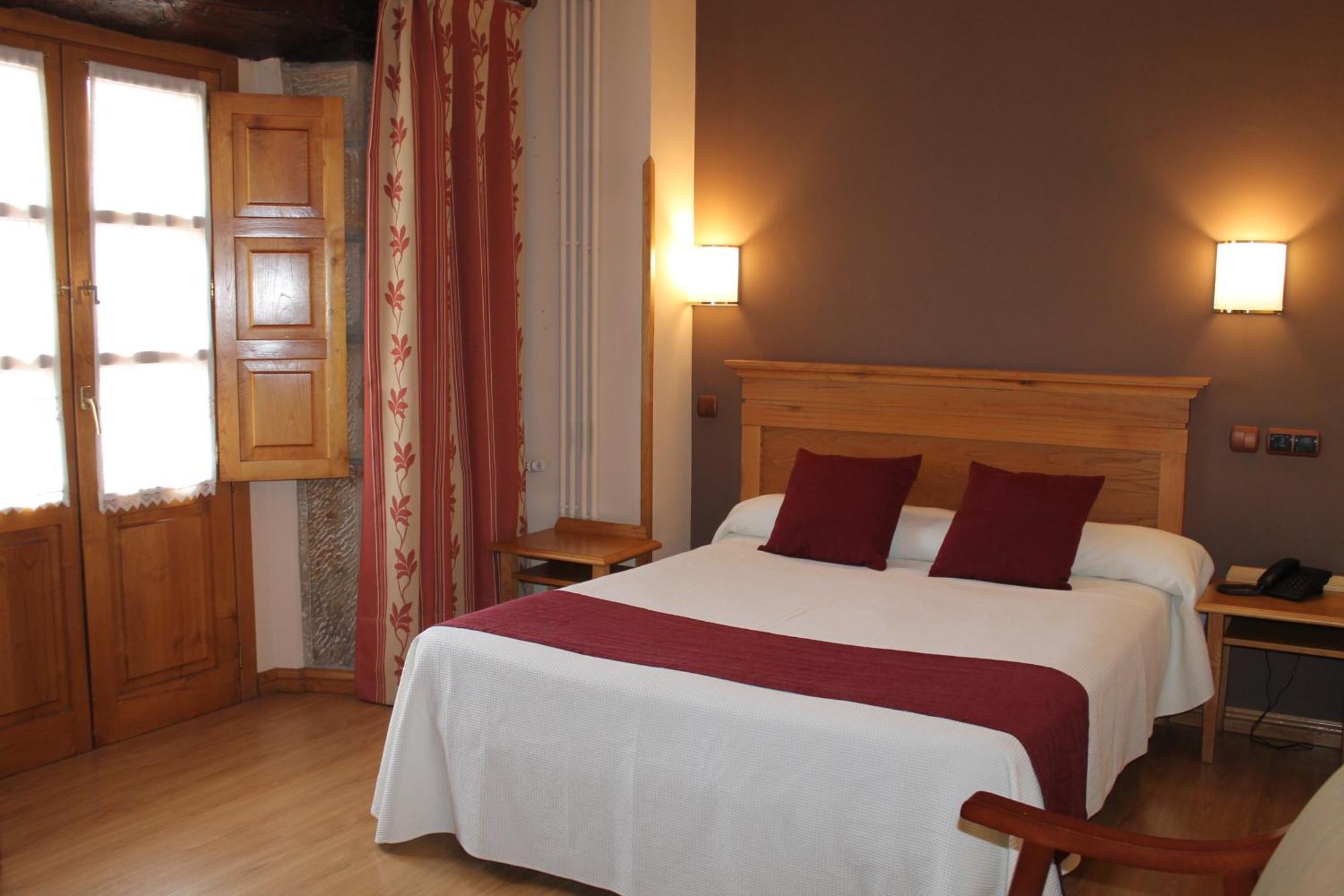 Hotel San Roque 레이노사 외부 사진