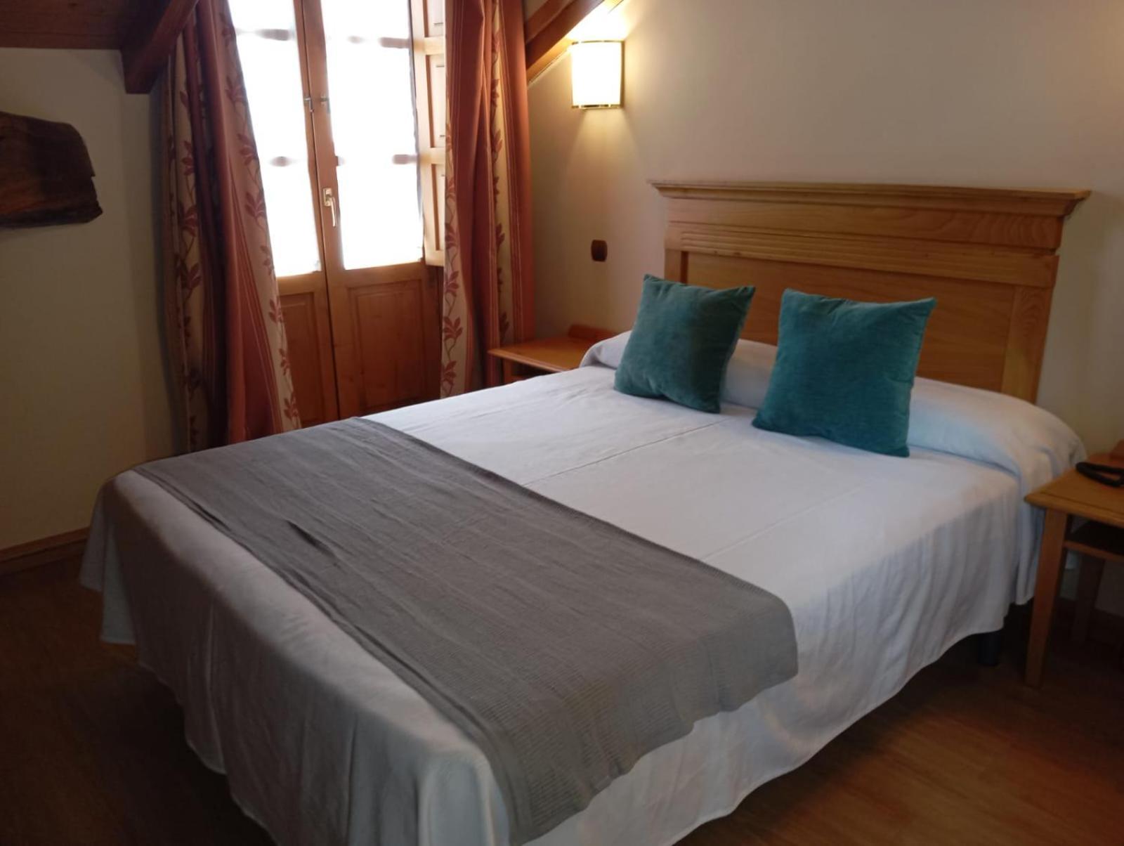 Hotel San Roque 레이노사 외부 사진
