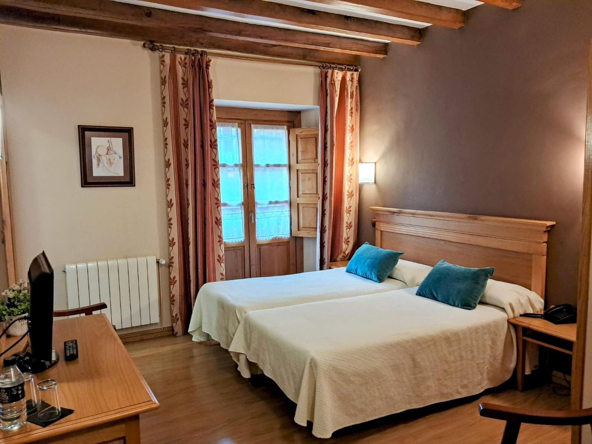 Hotel San Roque 레이노사 외부 사진