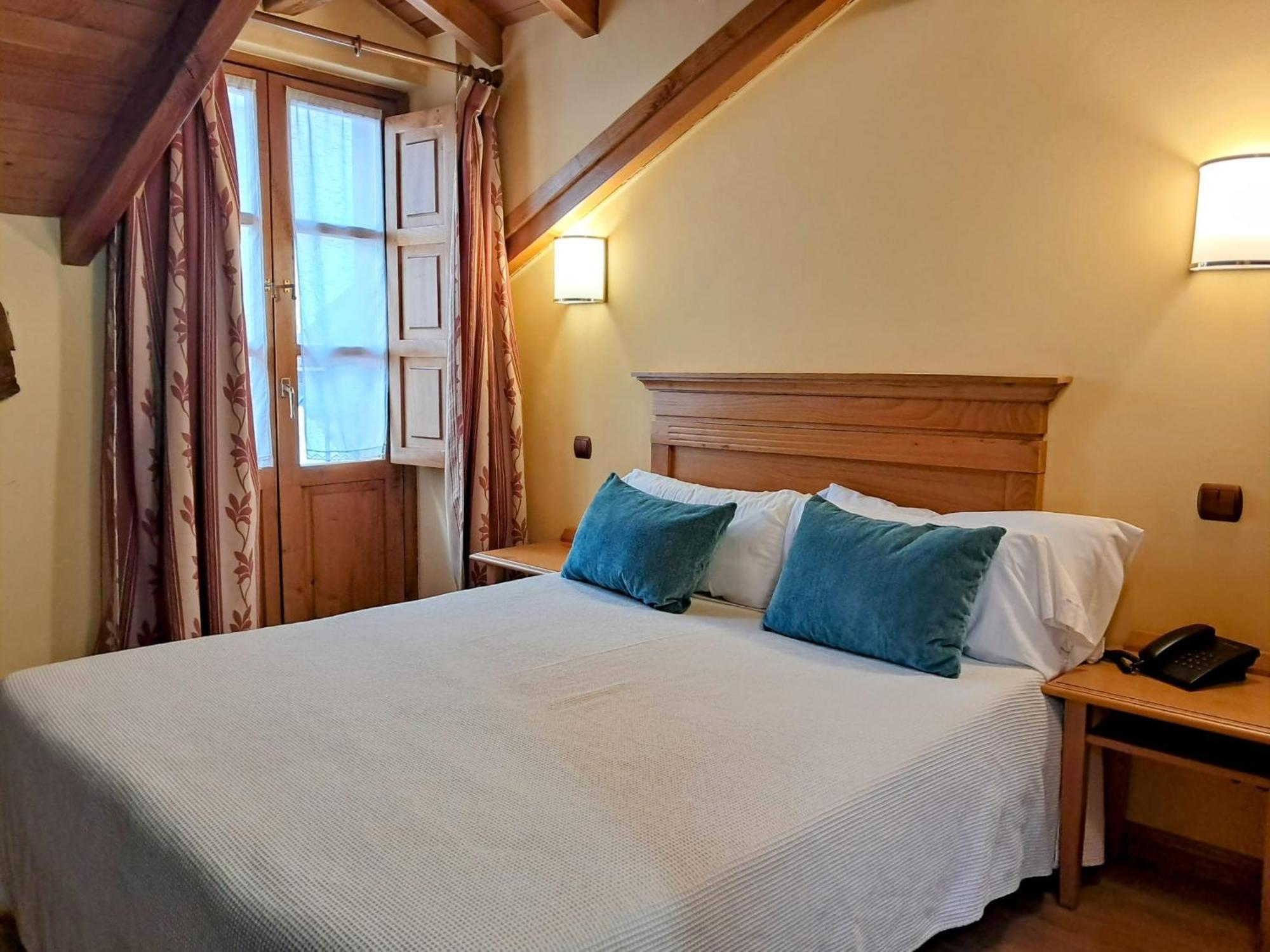 Hotel San Roque 레이노사 외부 사진