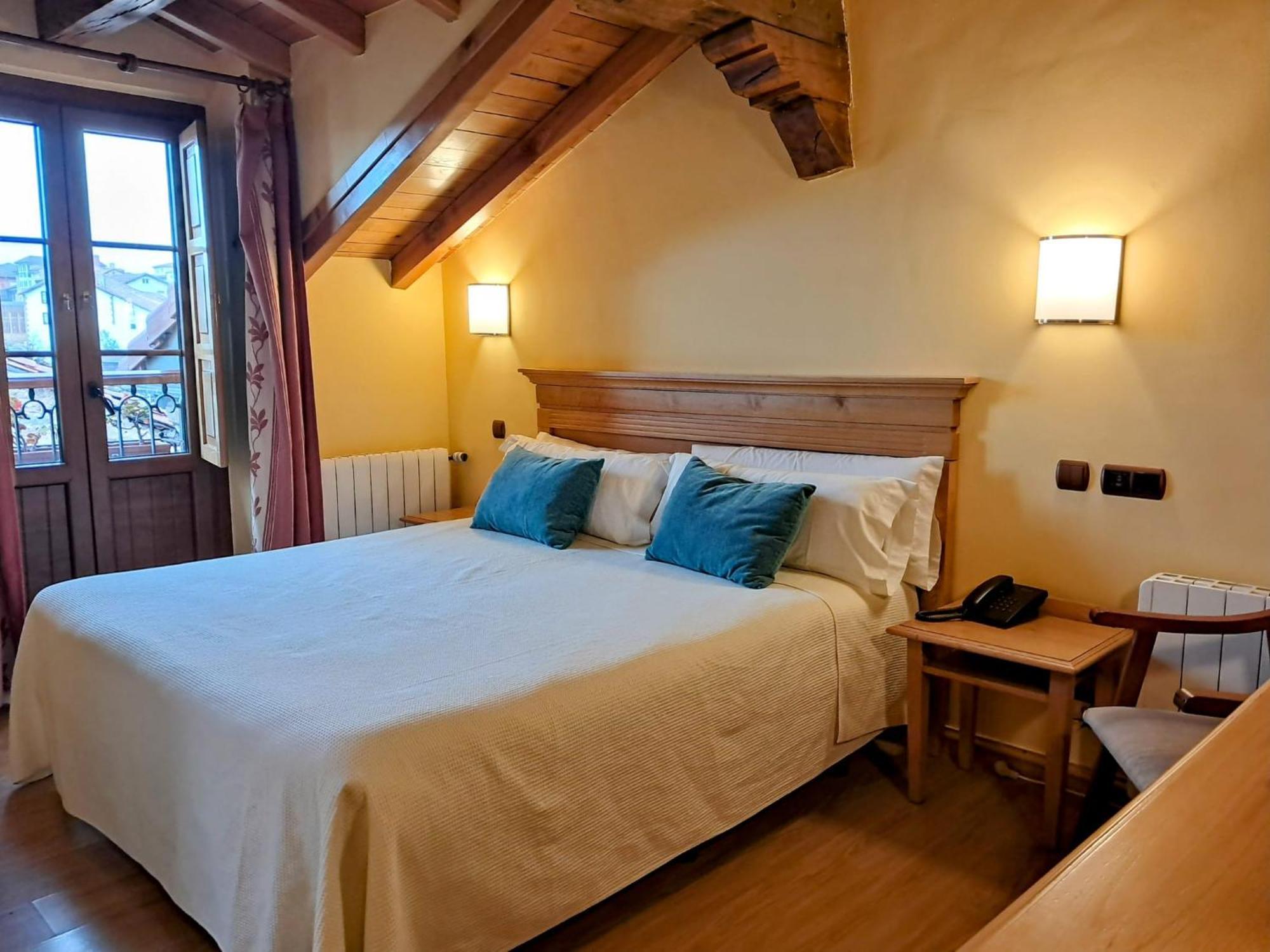 Hotel San Roque 레이노사 외부 사진
