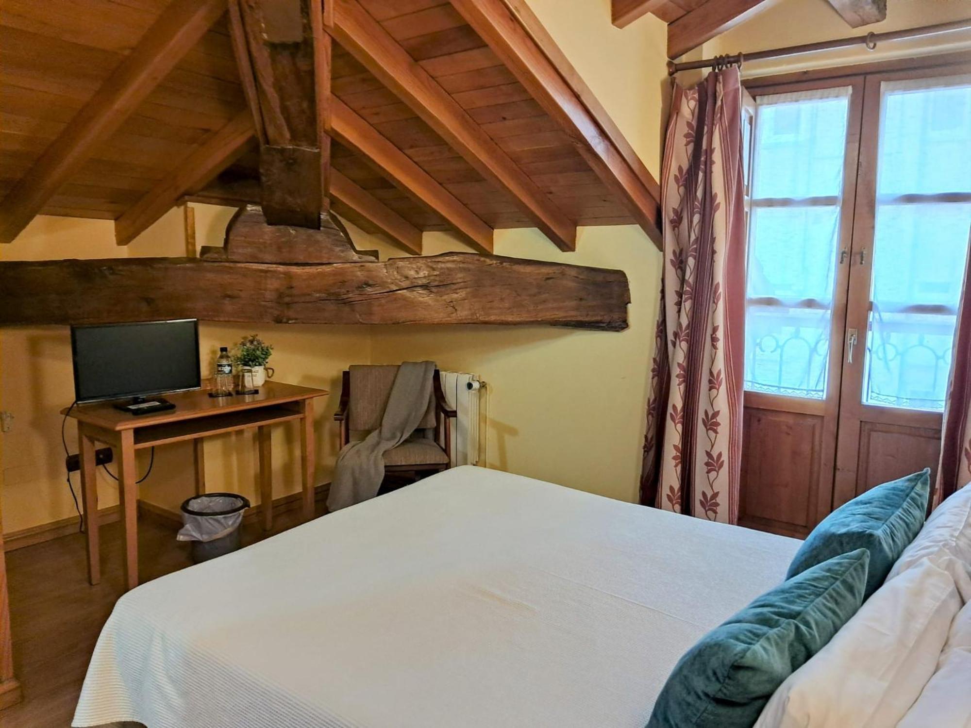 Hotel San Roque 레이노사 외부 사진