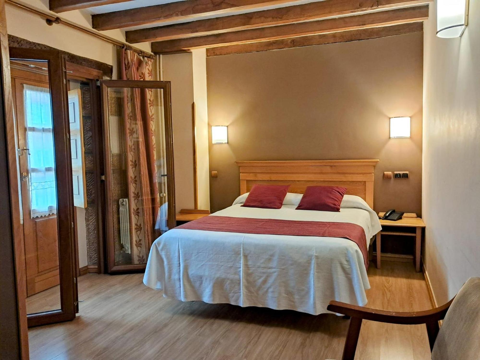Hotel San Roque 레이노사 외부 사진