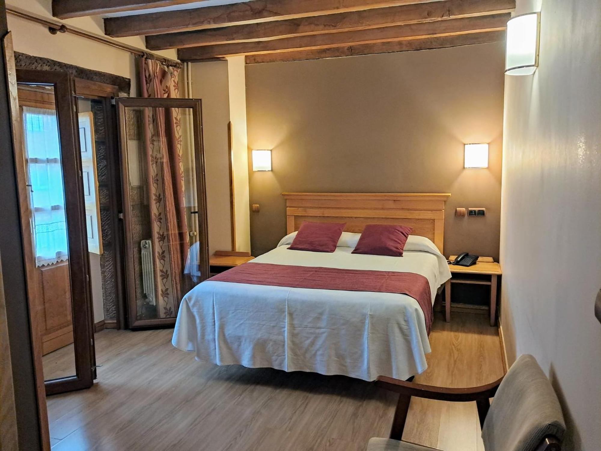 Hotel San Roque 레이노사 외부 사진